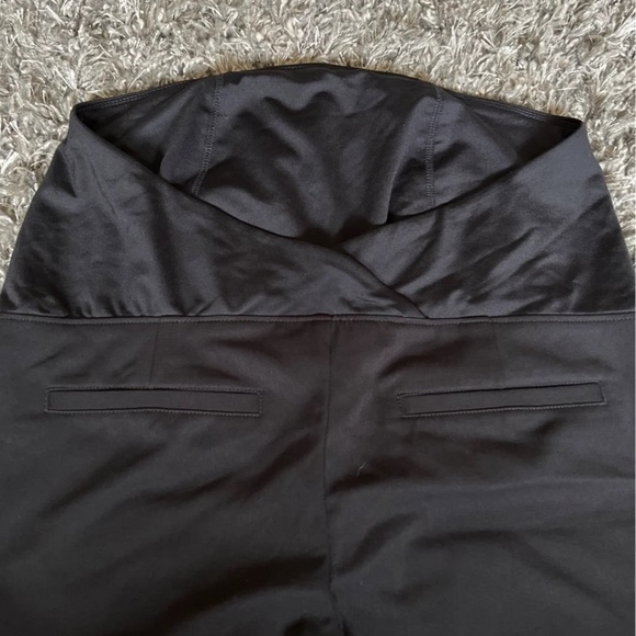 Isabel Maternity Mid-Rise Crossover Panel Cropped Pants - Picture 8 of 8